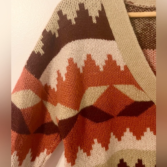 C&C California Cardigan Sweater Aztec size Small - Picture 2 of 4